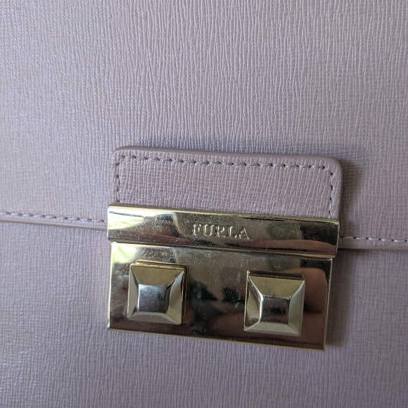 Furla | Metropolis Pink Medium Handbag - Picture 2 of 8